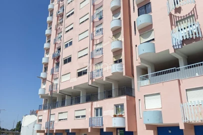 Apartamento T2 para Venda em Cacém e São Marcos