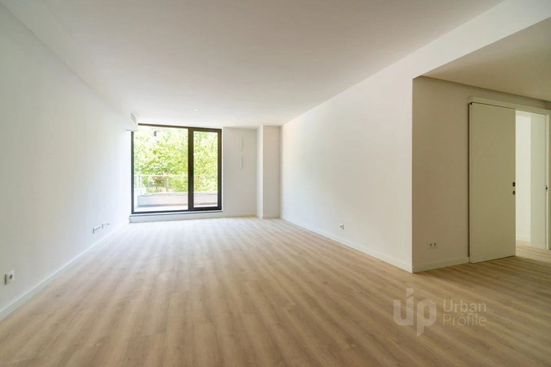 Apartamento T2 para Venda em Alvalade Foto 4