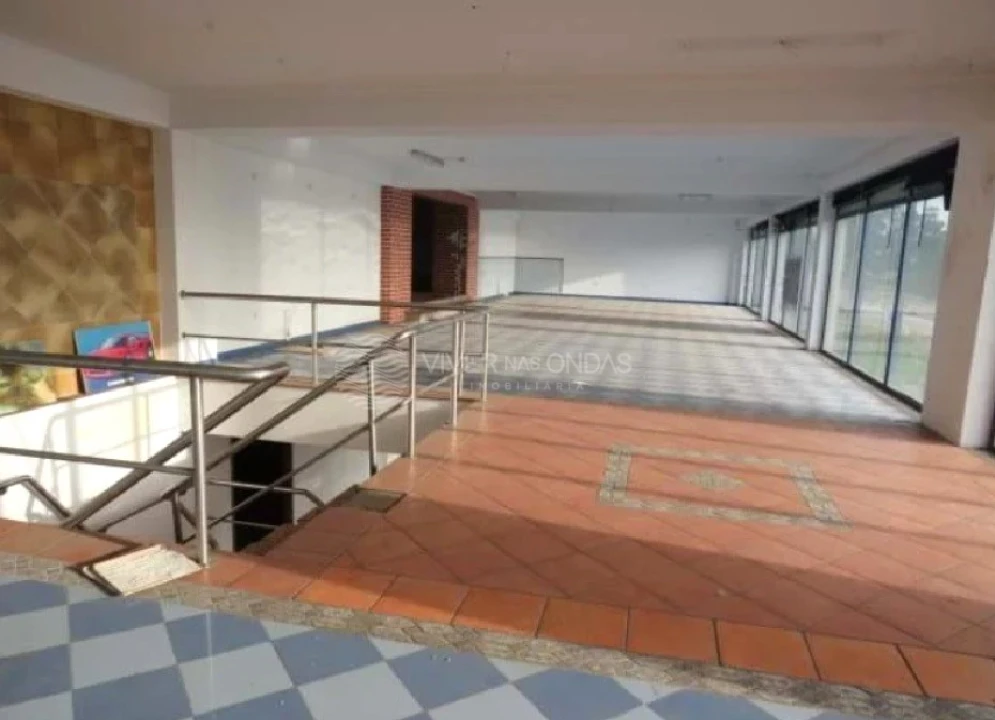 Armazém para Venda em Quinta do Anjo Foto 6