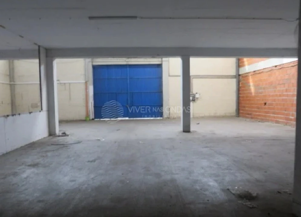 Armazém para Venda em Quinta do Anjo Foto 10