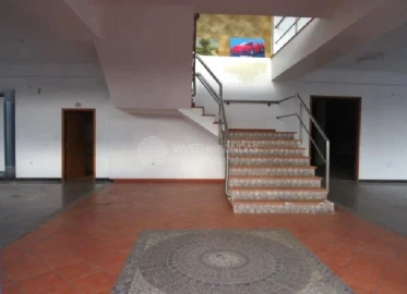 Armazém para Venda em Quinta do Anjo