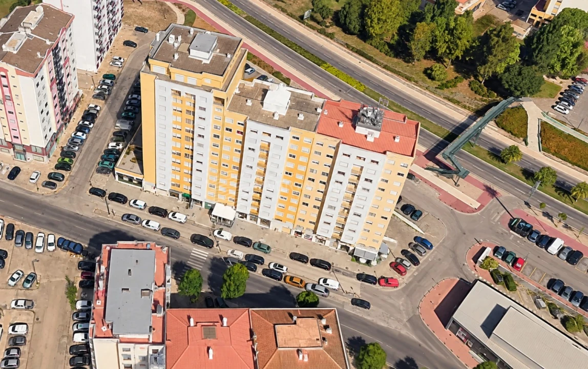 Apartamento T3 para Venda em Setubal (São Sebastião) Foto 1