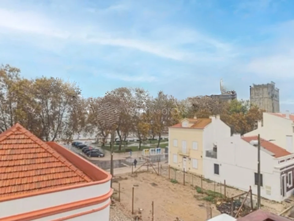 Apartamento T1 para Venda em Barreiro e Lavradio Foto 1