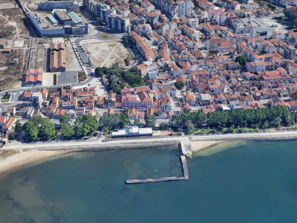Apartamento T1 para Venda em Barreiro e Lavradio Foto 8