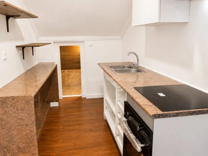 Apartamento T1 para Venda em Barreiro e Lavradio Foto 4