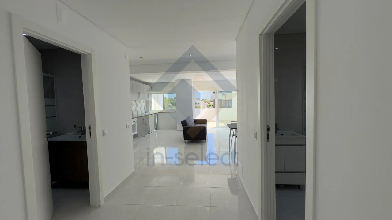 Apartamento T2 para Venda em Quarteira Foto 26