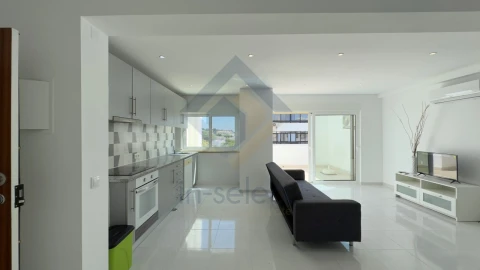 Apartamento T2 para Venda em Quarteira