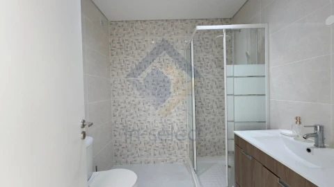 Apartamento T2 para Venda em Quarteira