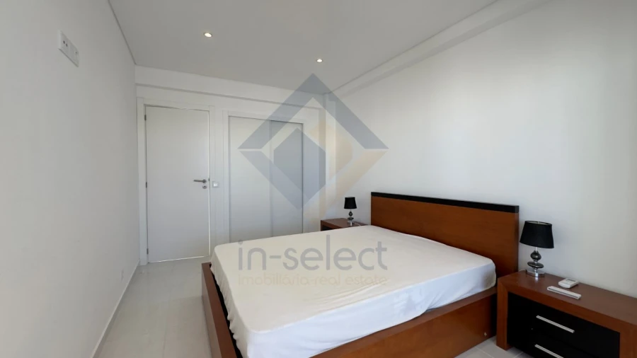 Apartamento T2 para Venda em Quarteira Foto 18