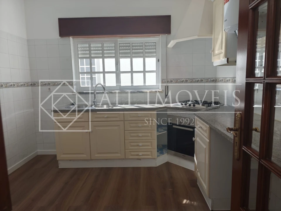 Moradia T5 para Venda em Quinta do Conde Foto 15