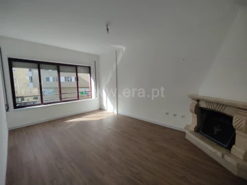 Apartamento T2 para Venda em Mafamude e Vilar do Paraíso