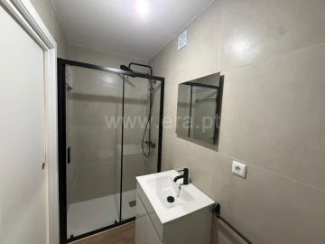 Apartamento T2 para Venda em Mafamude e Vilar do Paraíso