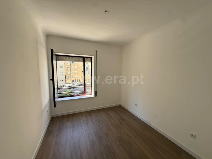 Apartamento T2 para Venda em Mafamude e Vilar do Paraíso Foto 6