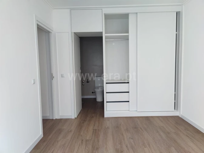 Apartamento T2 para Venda em Mafamude e Vilar do Paraíso Foto 14