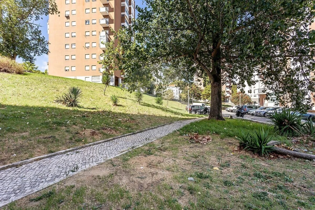 Apartamento T2 para Venda em Olivais Foto 26