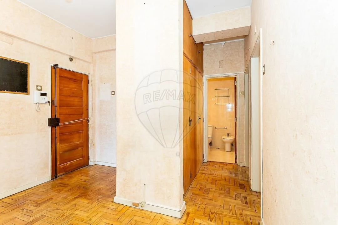 Apartamento T2 para Venda em Olivais Foto 13