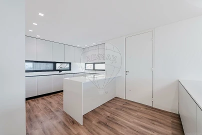 Moradia T5 para Venda em Colares