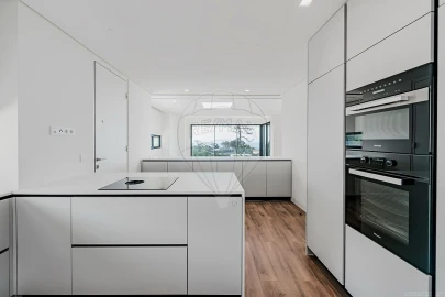 Moradia T5 para Venda em Colares