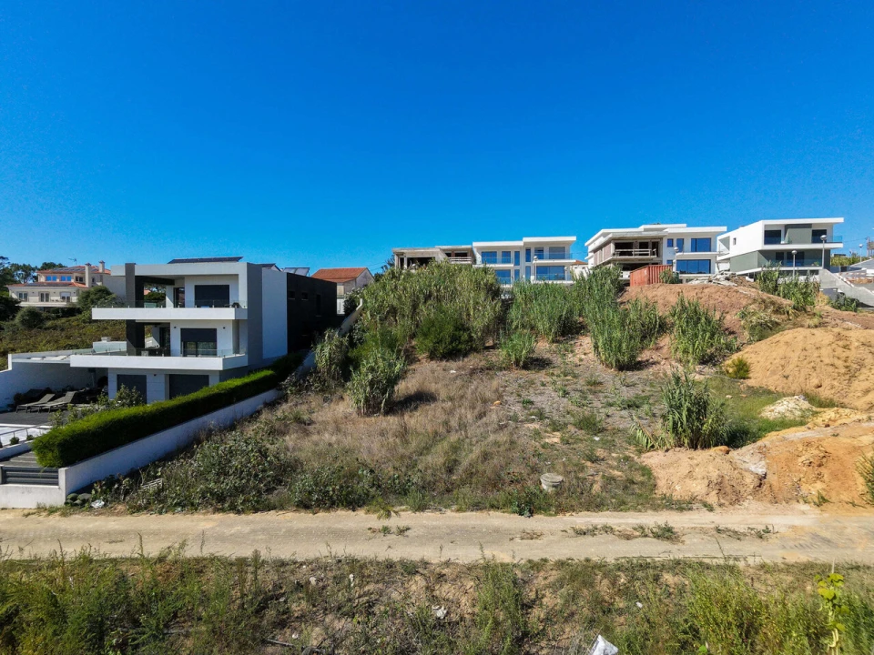 Terreno para Venda em Ericeira Foto 1