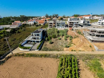 Terreno para Venda em Ericeira
