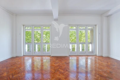 Apartamento T3 para Venda em Avenidas Novas