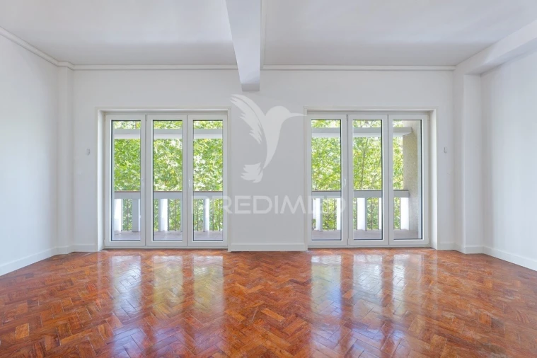 Apartamento T3 para Venda em Avenidas Novas Foto 24