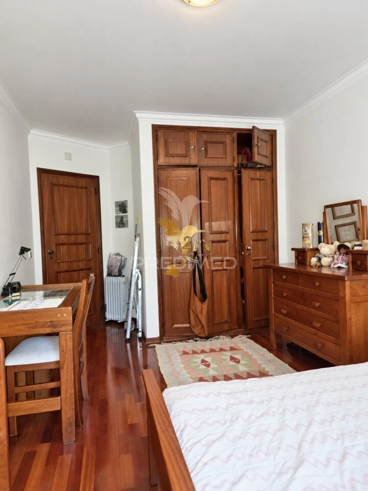 Apartamento T2 para Venda em Carcavelos e Parede Foto 22
