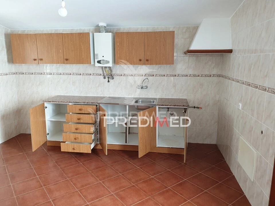Moradia T3 para Venda em São Bartolomeu de Messines Foto 30
