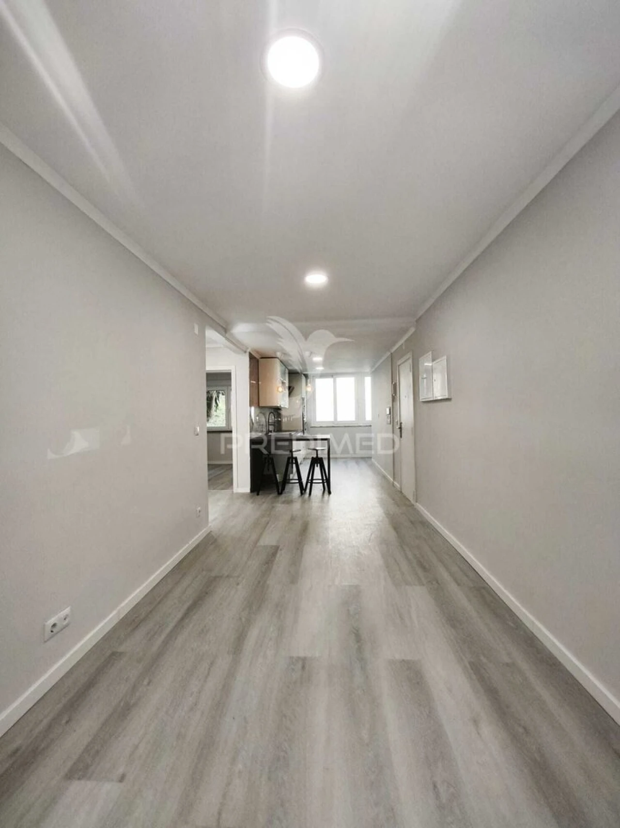 Apartamento T2 para Venda em Benfica Foto 4