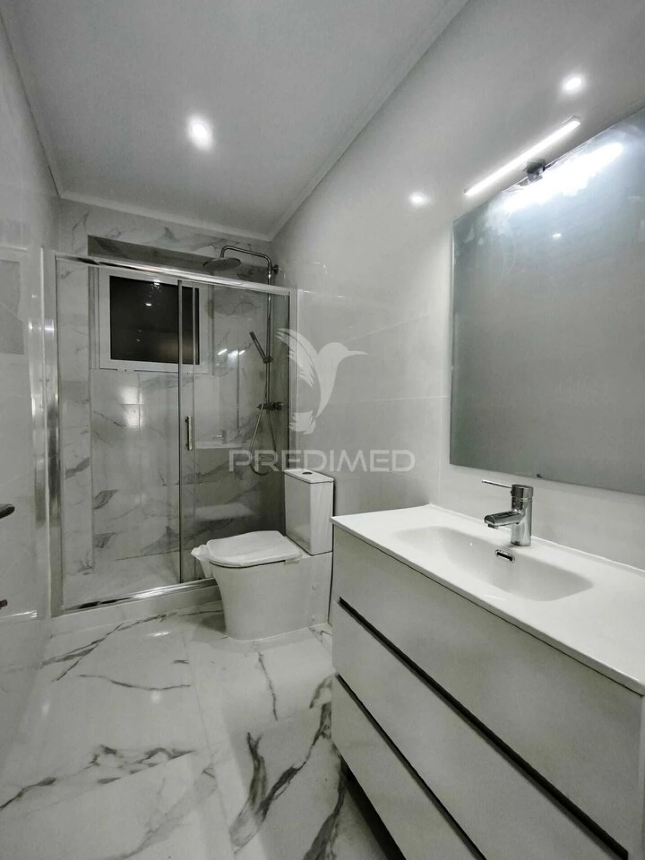 Apartamento T3 para Venda em Venteira Foto 17