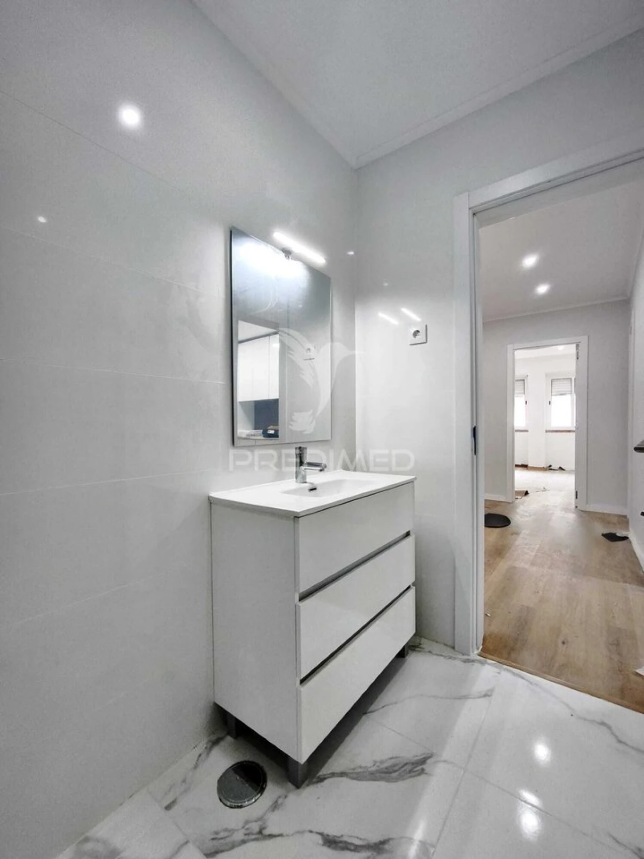 Apartamento T3 para Venda em Venteira Foto 18