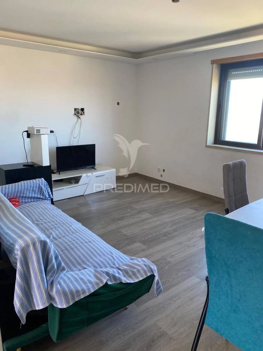 Apartamento T3 para Venda em Santa Clara Foto 2