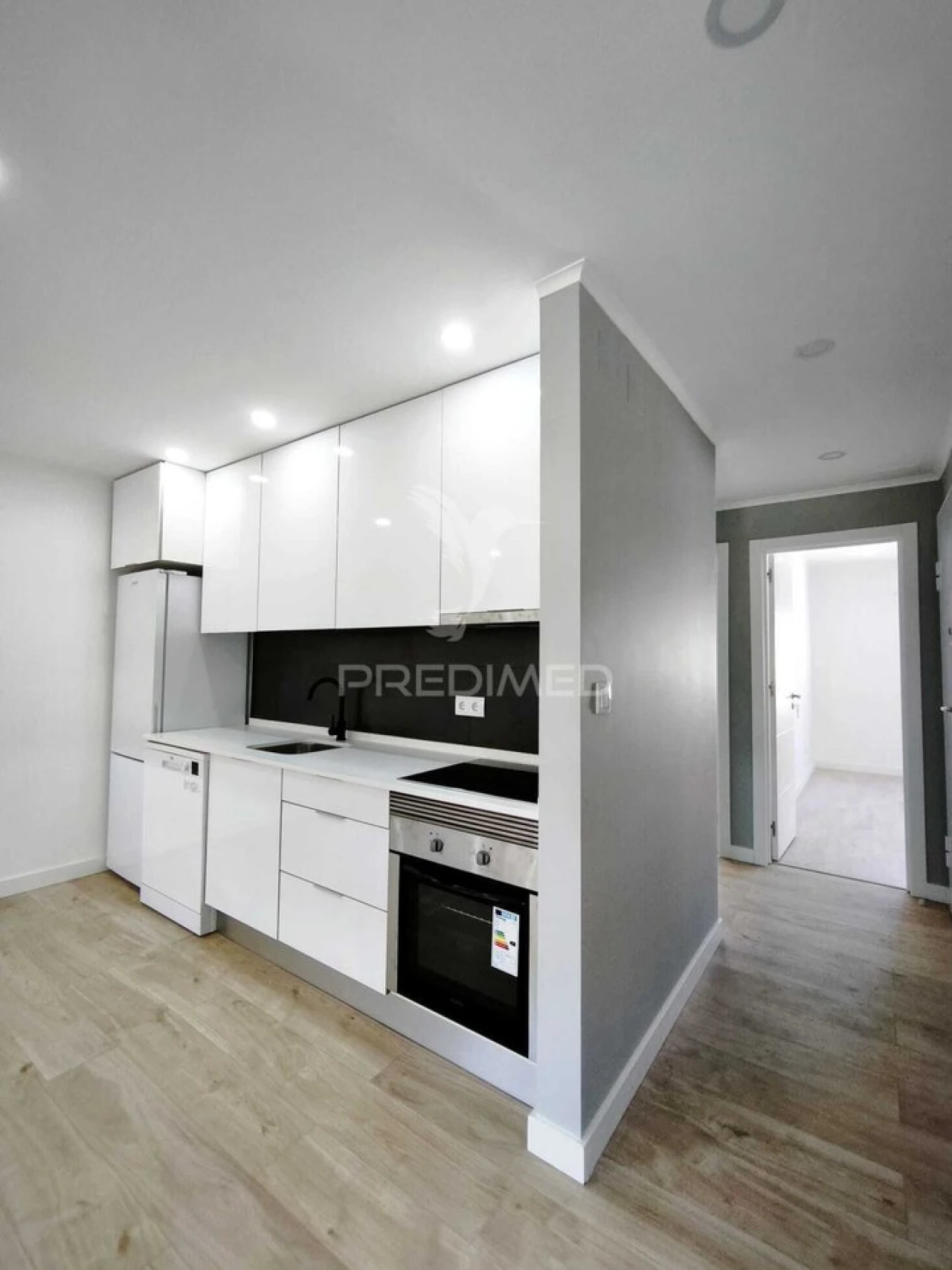Apartamento T2 para Venda em Odivelas Foto 12
