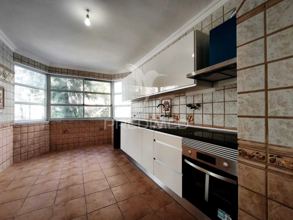 Apartamento T2 para Venda em Algueirão-Mem Martins Foto 33