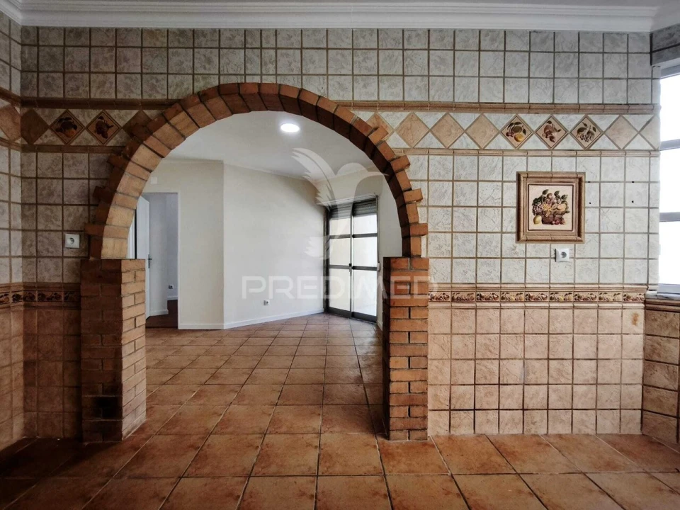Apartamento T2 para Venda em Algueirão-Mem Martins Foto 31