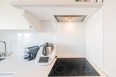 Apartamento T2 para Venda em Queluz e Belas