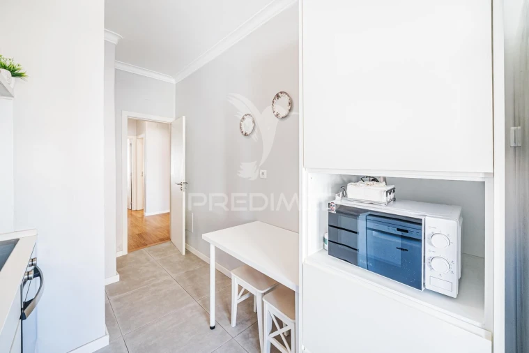 Apartamento T2 para Venda em Queluz e Belas Foto 25