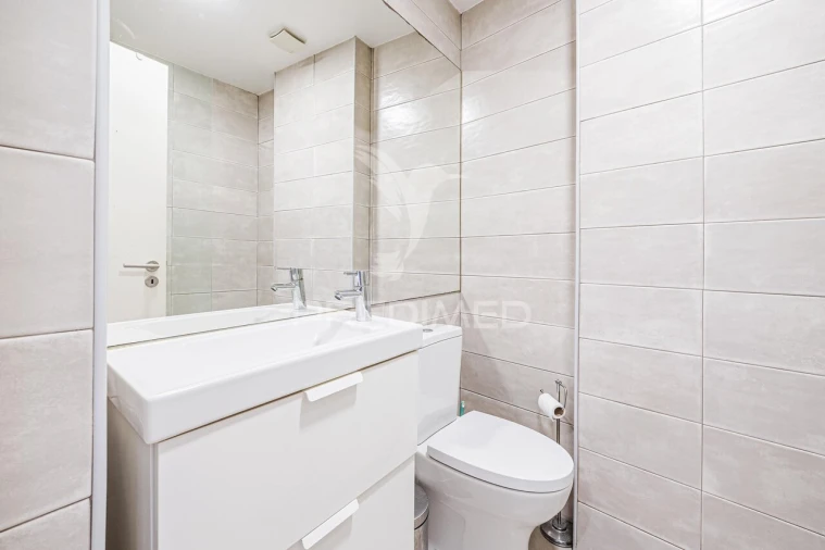 Apartamento T2 para Venda em Queluz e Belas Foto 26
