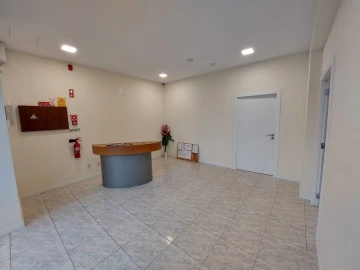 Loja para Venda em Caldas da Rainha - Santo Onofre e Serra do Bouro