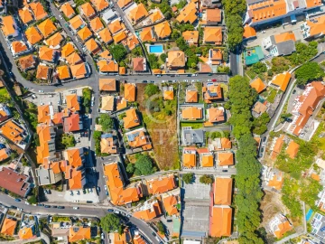 Terreno para Venda em Funchal (Santa Luzia)