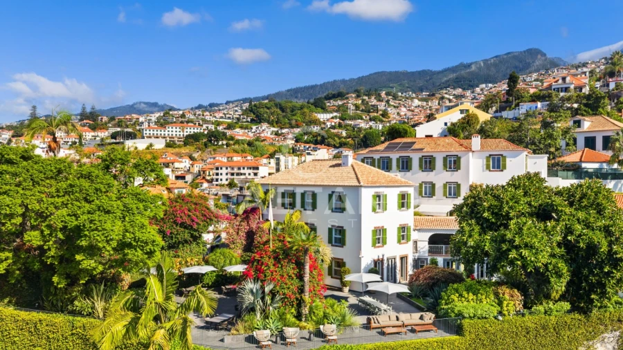 Quinta T8 para Venda em Funchal (Santa Luzia)