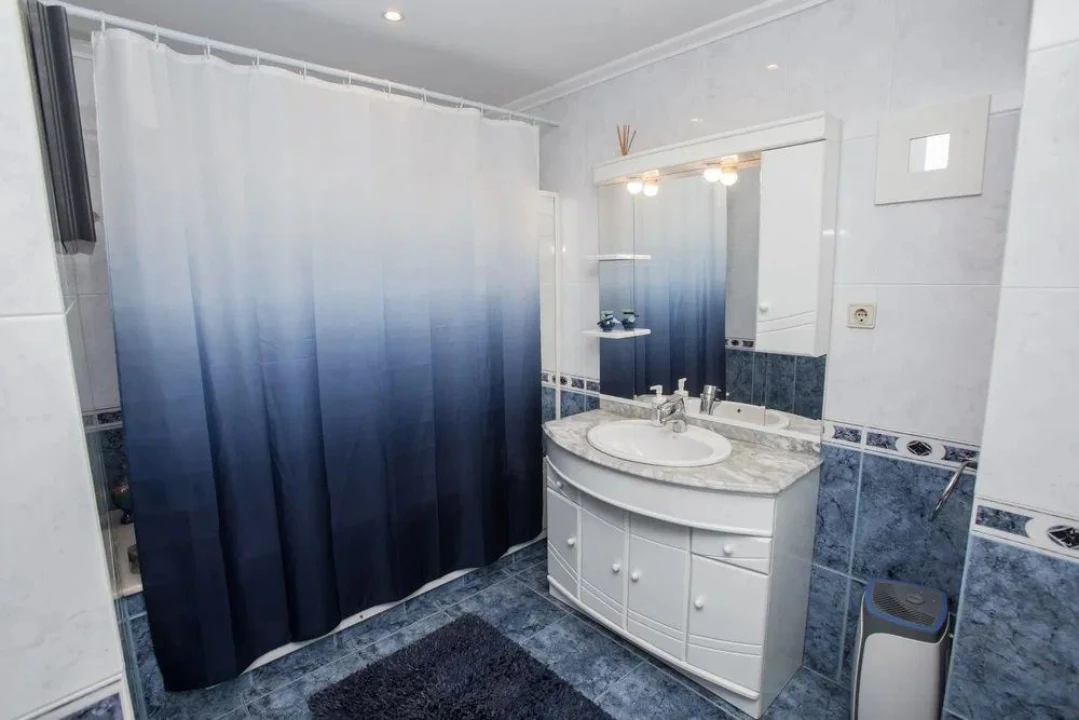 Apartamento T2 para Arrendamento em Canidelo Foto 9