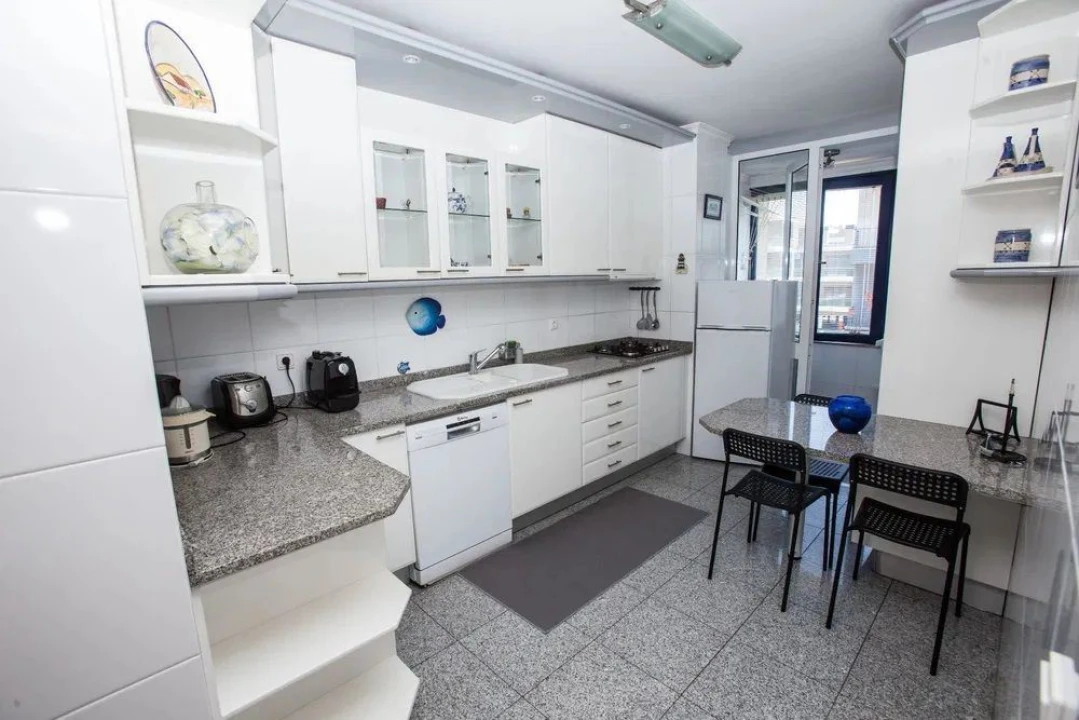 Apartamento T2 para Arrendamento em Canidelo Foto 11
