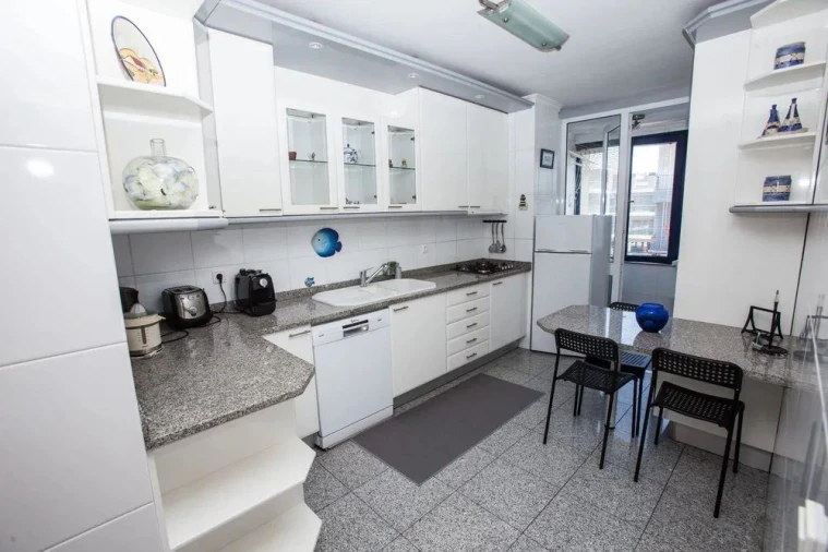 Apartamento T2 para Arrendamento em Canidelo Foto 11