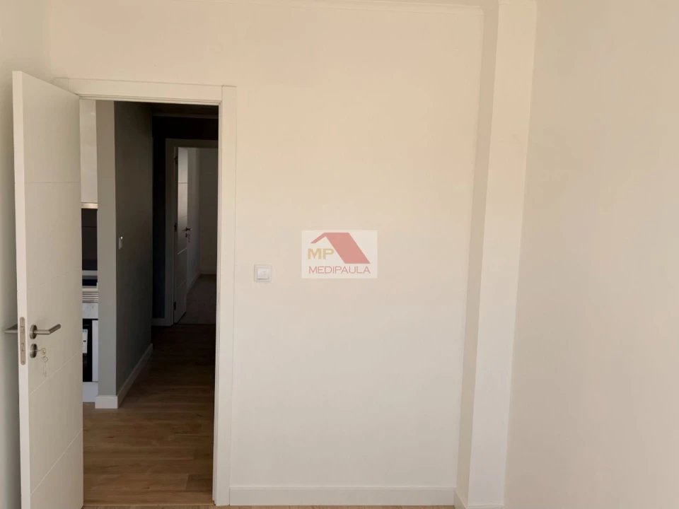 Apartamento T3 para Venda em Odivelas Foto 4