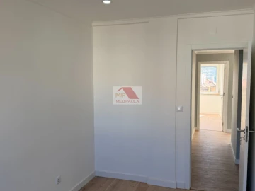 Apartamento T3 para Venda em Odivelas