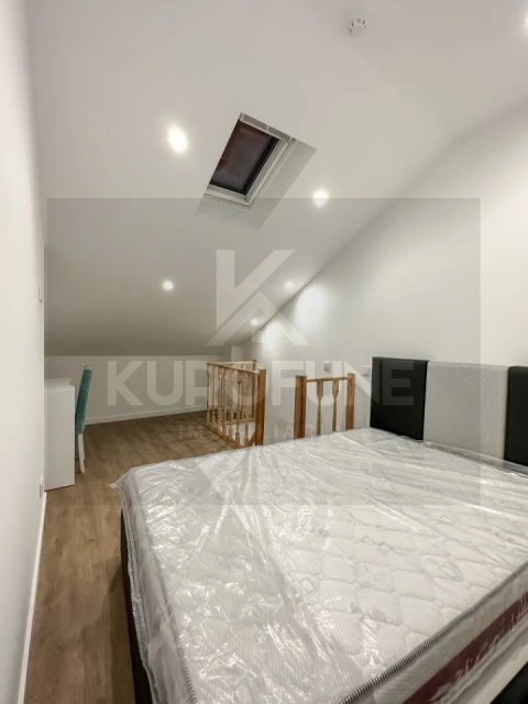 Apartamento T2 para Arrendamento em Sé Nova, Santa Cruz, Almedina e São Bartolomeu