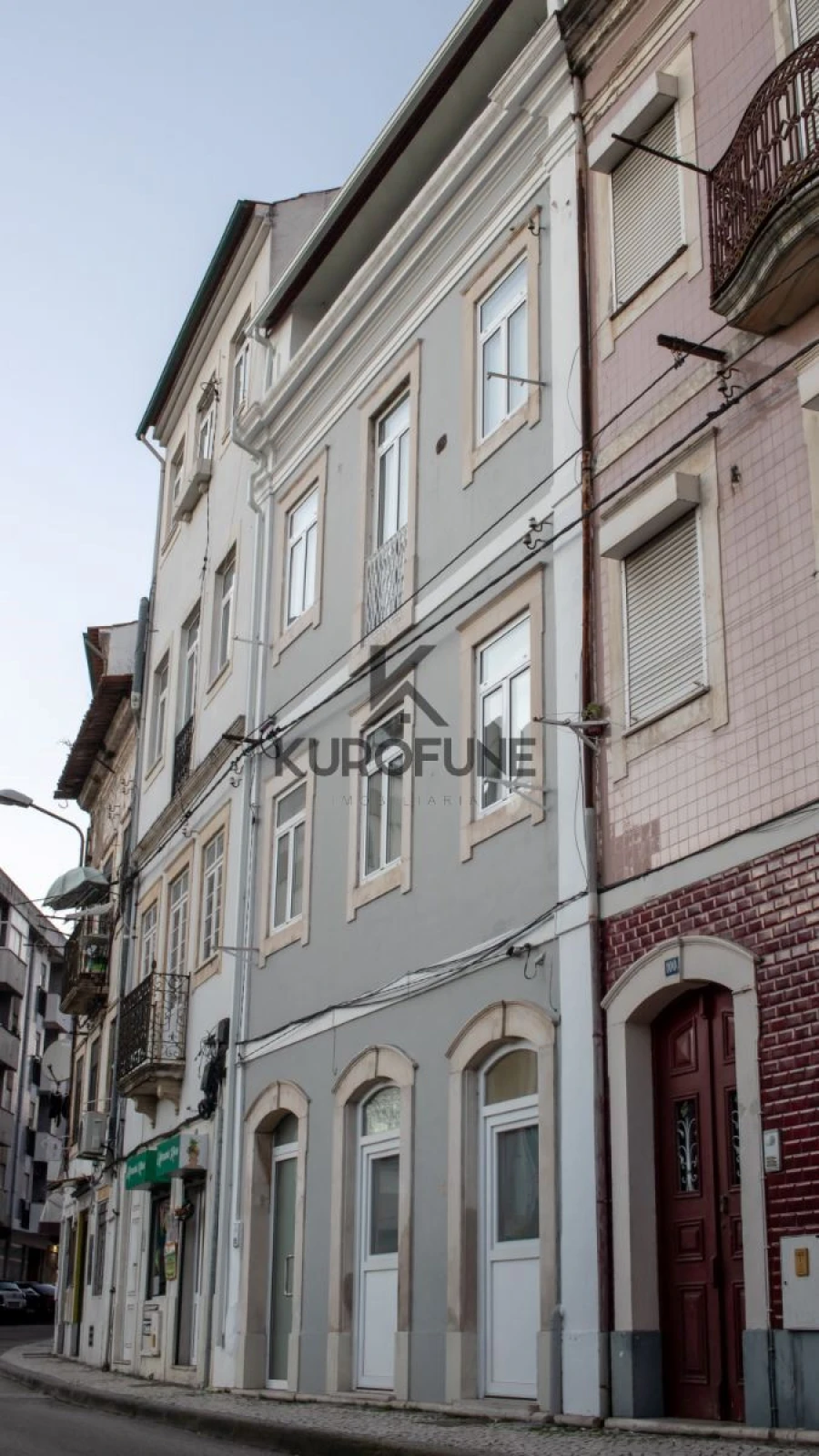 Apartamento T2 para Arrendamento em Sé Nova, Santa Cruz, Almedina e São Bartolomeu Foto 16