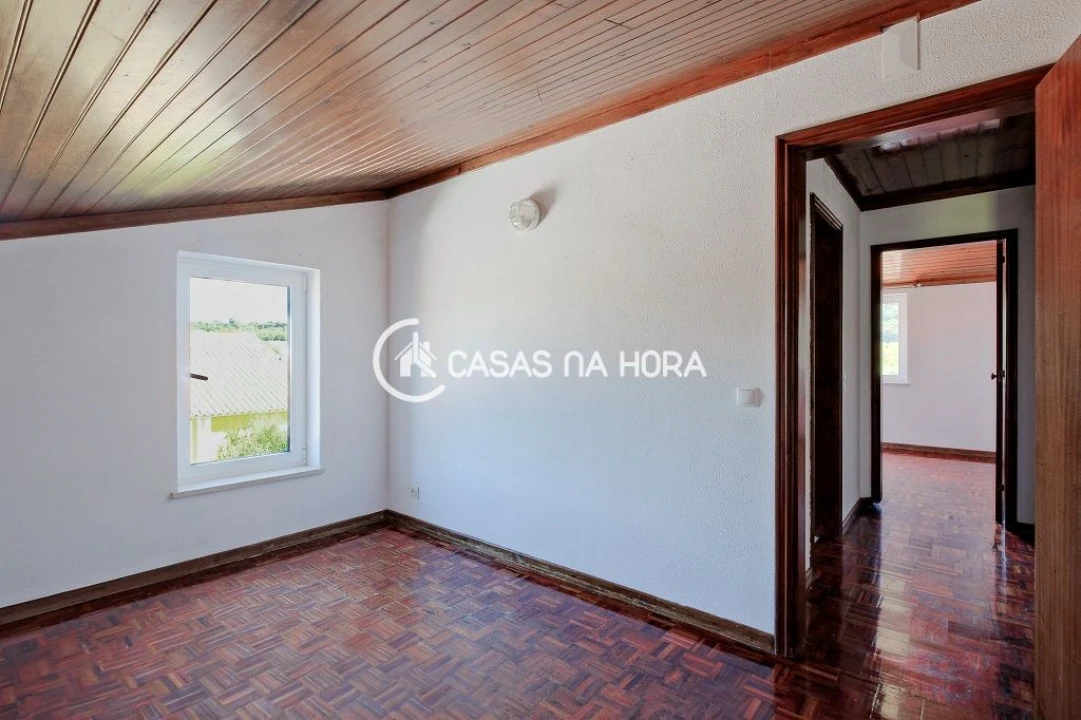 Moradia T5 para Arrendamento em Santa Maria e São Miguel, São Martinho, São Pedro Penaferrim Foto 26