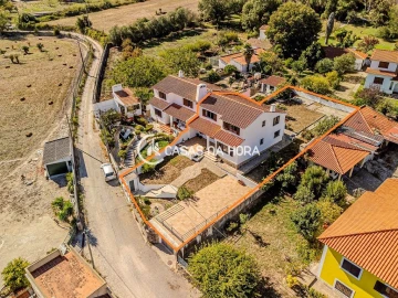 Moradia T5 para Arrendamento em Santa Maria e São Miguel, São Martinho, São Pedro Penaferrim